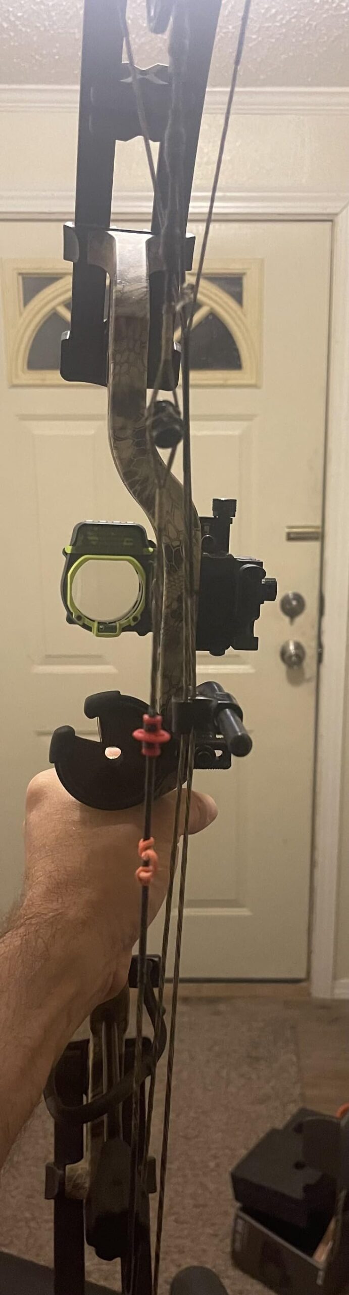 Garmin Xero A1i PRO Bow Sight - Right-Handed Auto-ranging Digital Sight with Microadjustments for Elevation, Windage and More customer photo 2