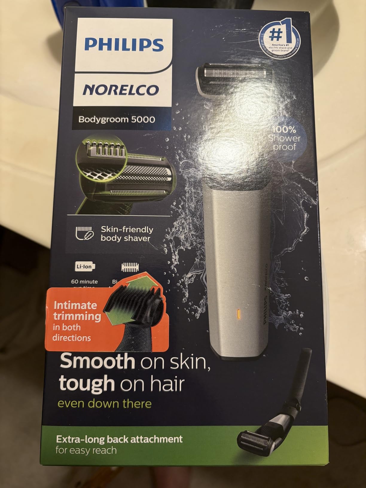 Philips Bodygroom Series 5000, Showerproof Groin and Body Trimmer, Close and Comfortable Shave, Complete Body Grooming Including Back, 60 Min. Runtime, Model BG5025/40 customer photo 1