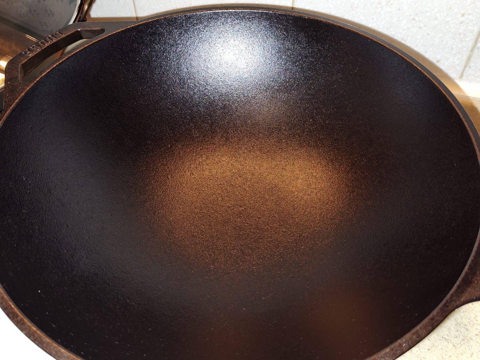 Lodge Chef Collection 12.5 Inch Wok customer photo 2