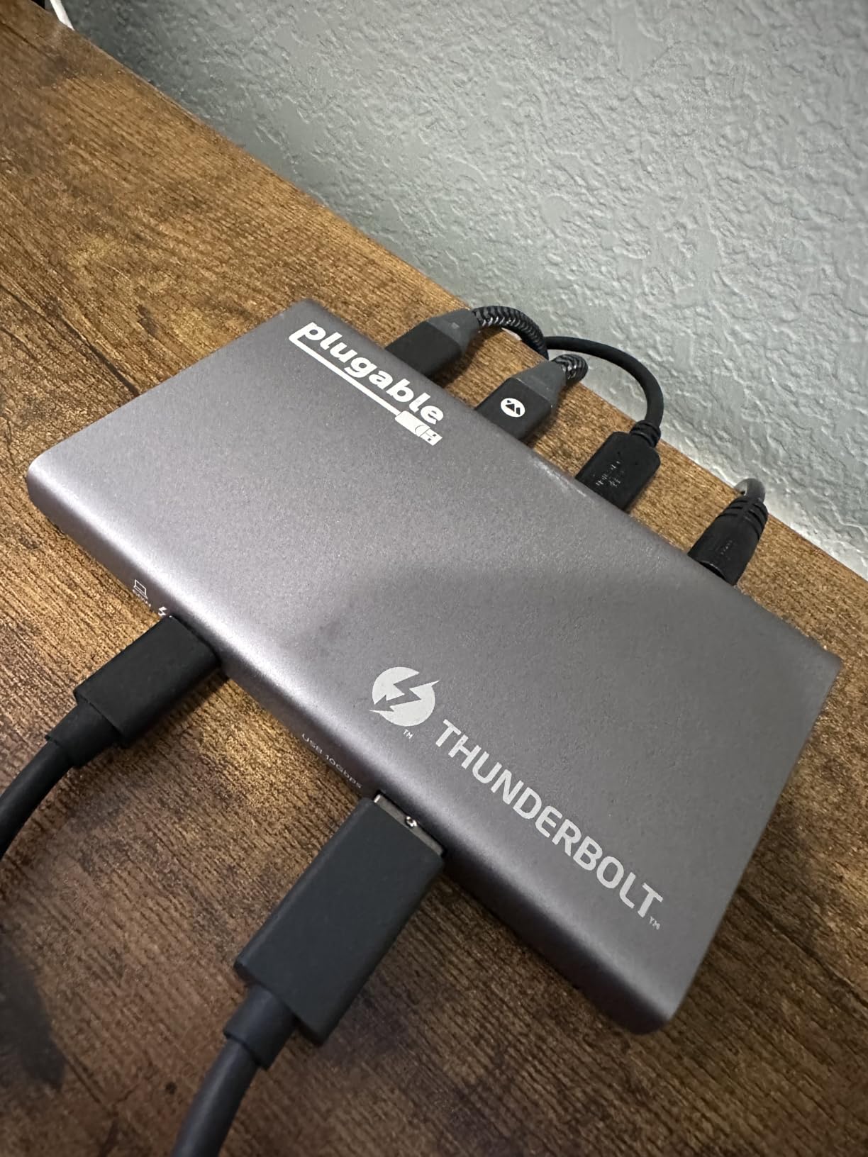 Plugable 5-in-1 Thunderbolt 4 Hub,Single 8K or Dual 4K Display, 4K HDMI Adapter Included, Thunderbolt 4/3, USB4,USB-C Expansion for Modern Mac and Windows Systems, Driverless customer photo 2