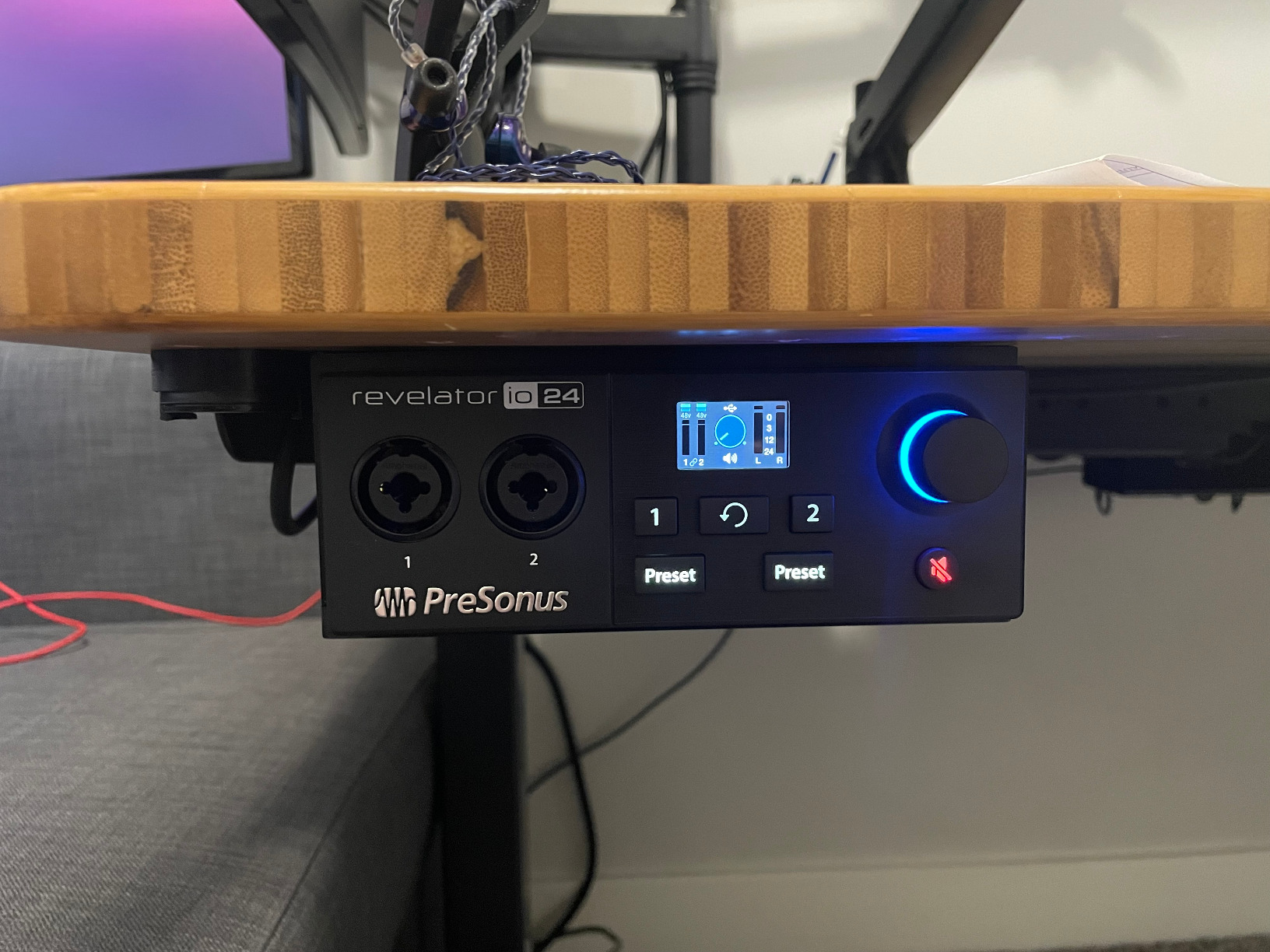 PreSonus Revelator io44 USB-C Audio Interface for Music Production and Streaming with Built-in Mixer and Effects Presets customer photo 2