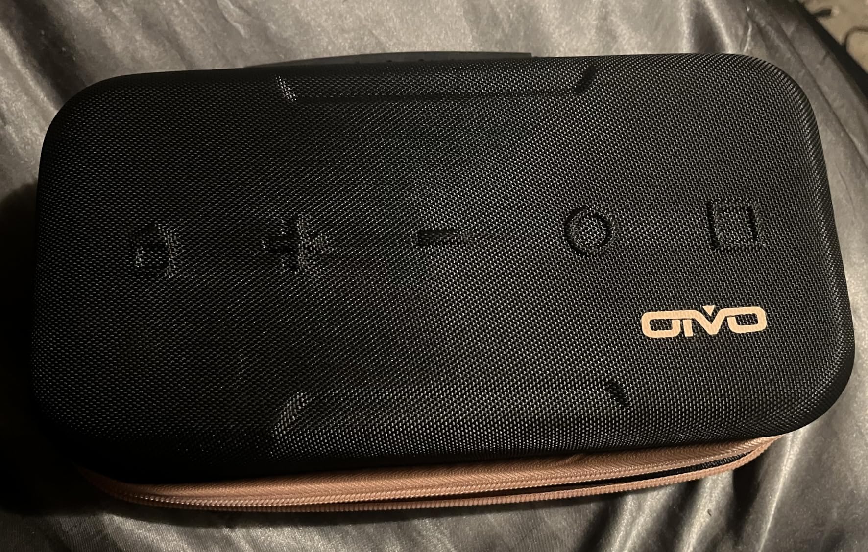 Switch Carrying Case Compatible with Nintendo & OLED, Portable Switch Travel Carry Case Fit for Joy-Con and Adapter, Hard Shell Protective OLED Pouch Bag with 20 Games, Red customer photo 2