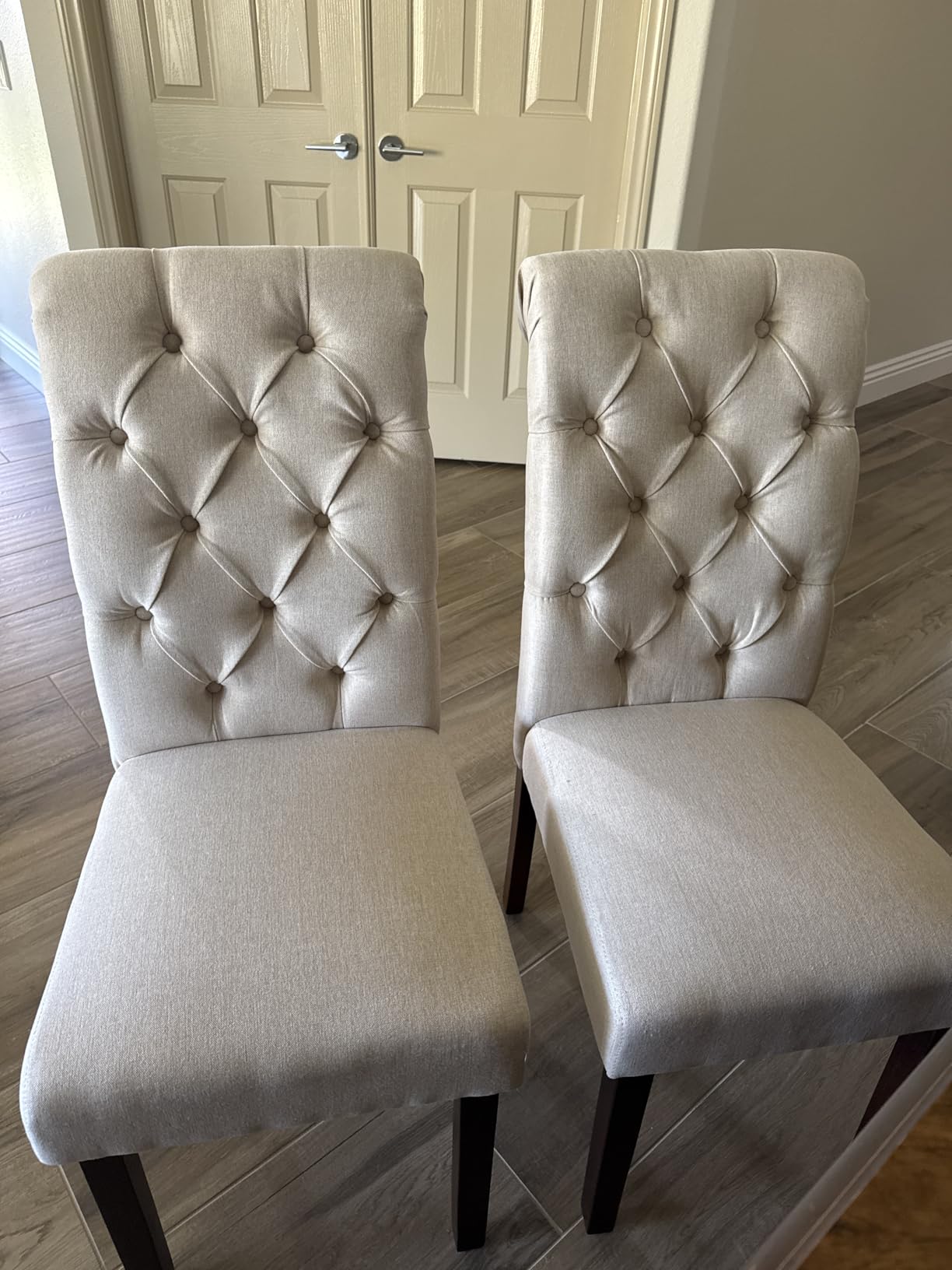 COLAMY Button Tufted Dining Chairs Set of 6, Accent Parsons Diner Chair Upholstered Fabric Dining Room Chairs Stylish Kitchen Chairs with Solid Wood Legs and Padded Seat - Dark Beige customer photo 1