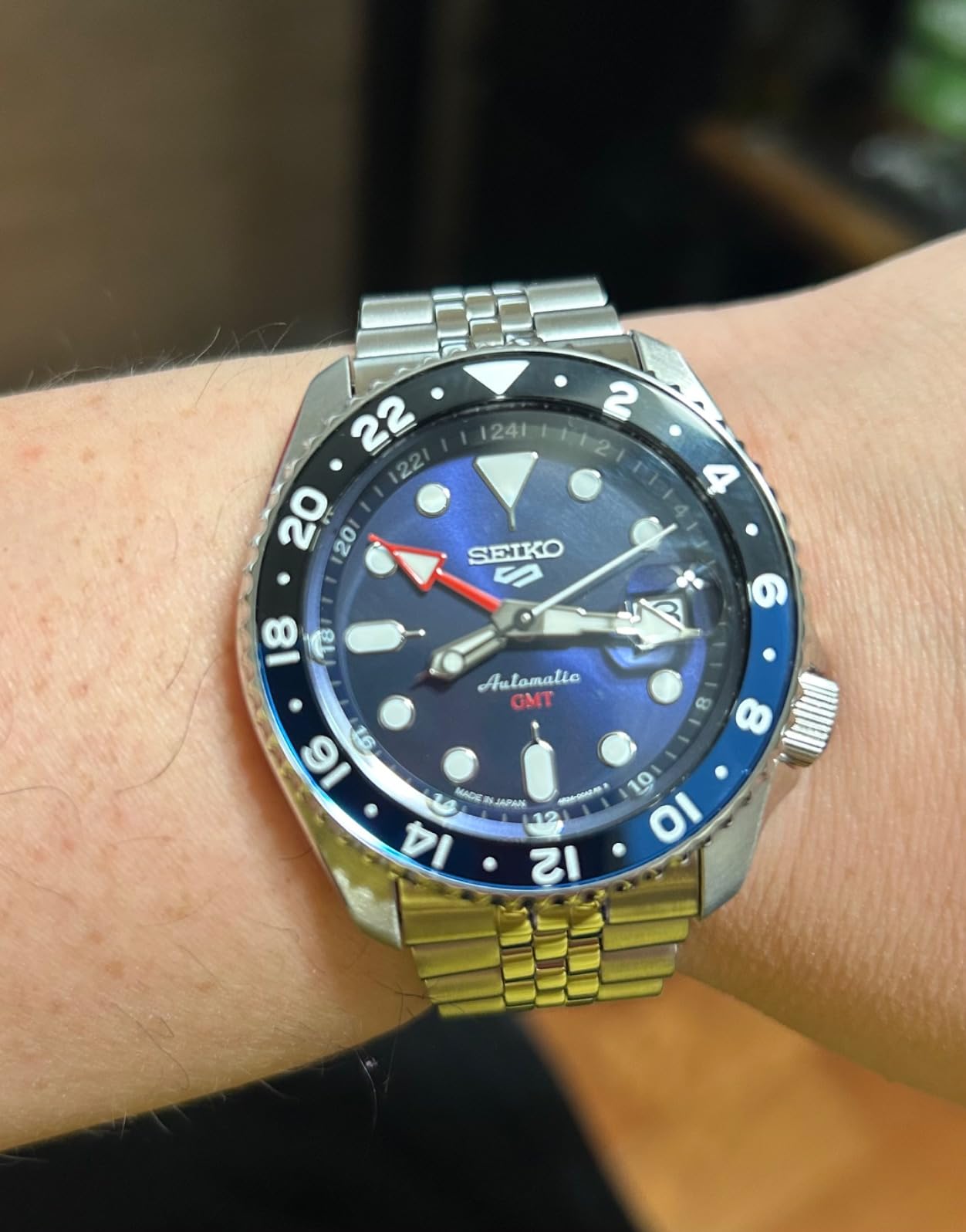 Seiko 5 Sports SSK003 GMT Automatic Watch - Blue Dial with Date Calendar and Luminous Hands, Black & Blue Bezel, 100m Water-Resistant customer photo 1