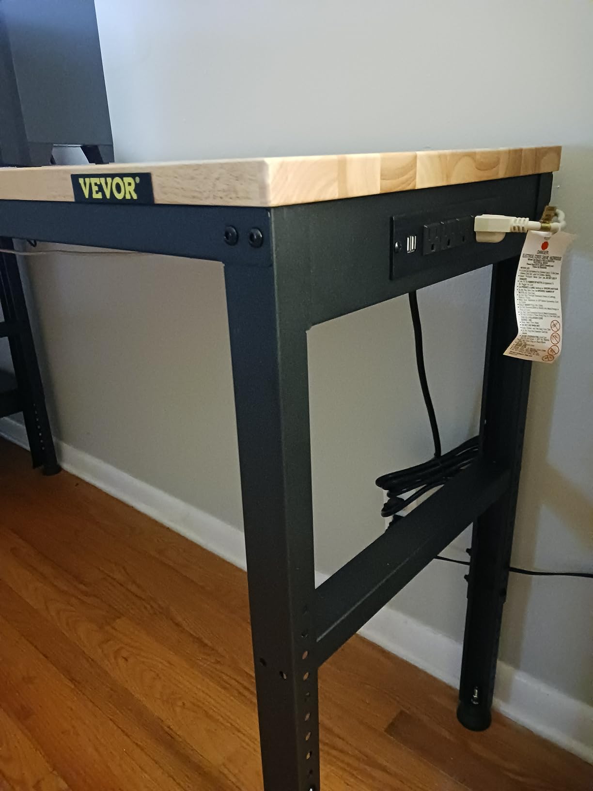 VEVOR Adjustable Workbench, 2000 lbs Capacity, 61 x 20-inch customer photo 2