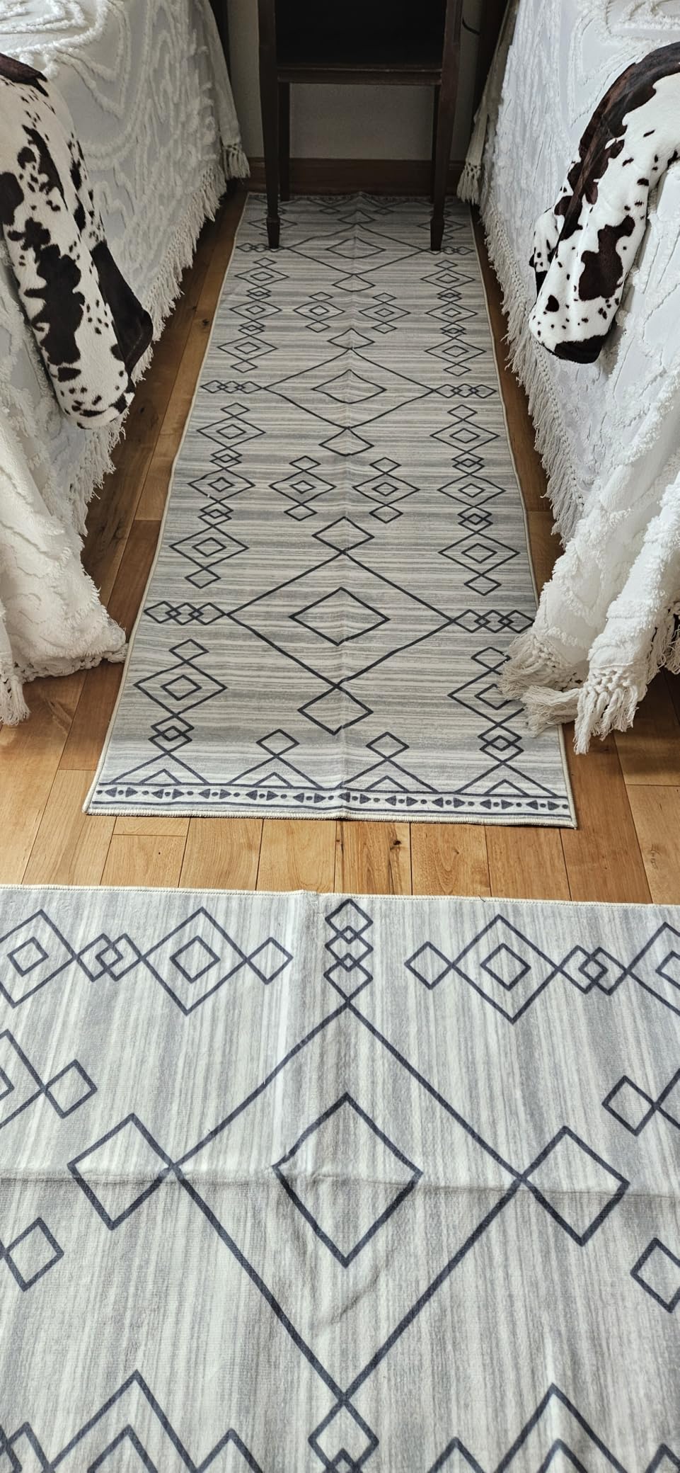 vivorug Washable Rug, Ultra Soft Area Rug 8x10, Non Slip Abstract Rug Carpet, Stain Resistant Rugs for Living Room Bedroom, Modern Fluffy Rug (Gray/Rust, 8'x10') customer photo 1