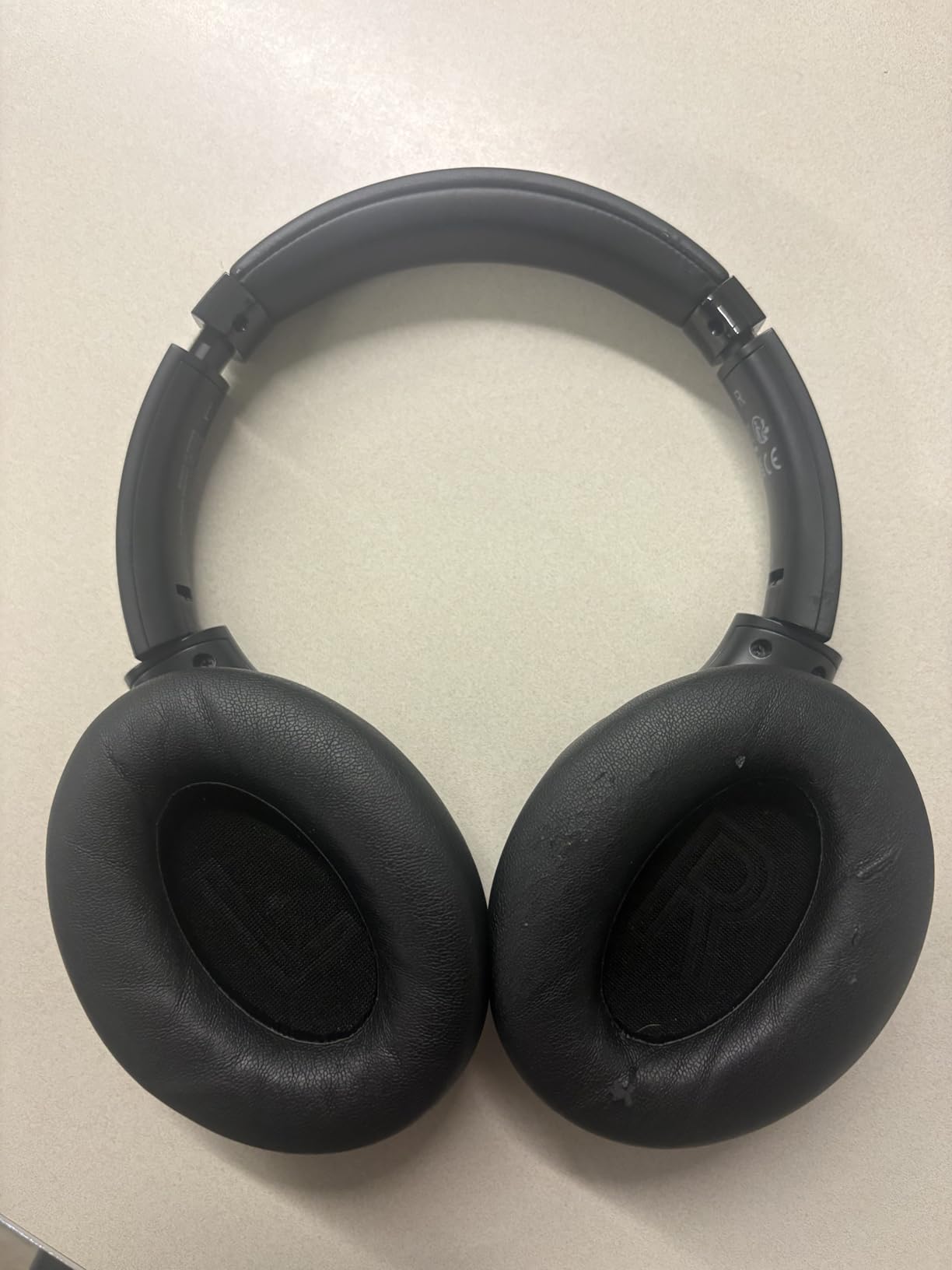 RUNOLIM Hybrid Active Noise Cancelling Headphones, Wireless Over Ear Bluetooth Headphones with Microphone, 70H Playtime, Foldable Headphone with HiFi Audio, Deep Bass for Home Travel Office customer photo 1