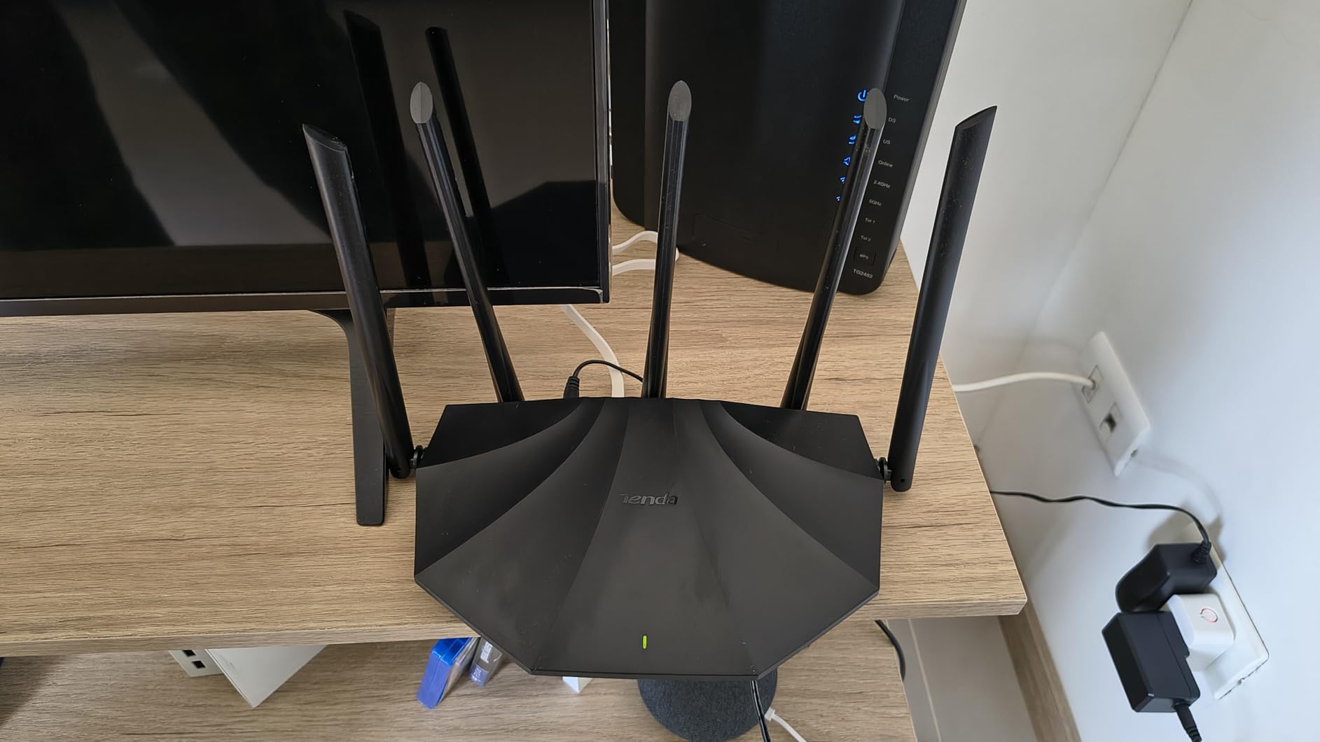 Tenda WiFi 6 Router for Home, AX1500 Dual Band Gigabit Router for Wireless Internet, Long Range Coverage with 5 * 6dBi High-Gain Antennas, 4 Gigabit Ports, Support WPA3, IPv6, Parental Control (RX2Pro) customer photo 1