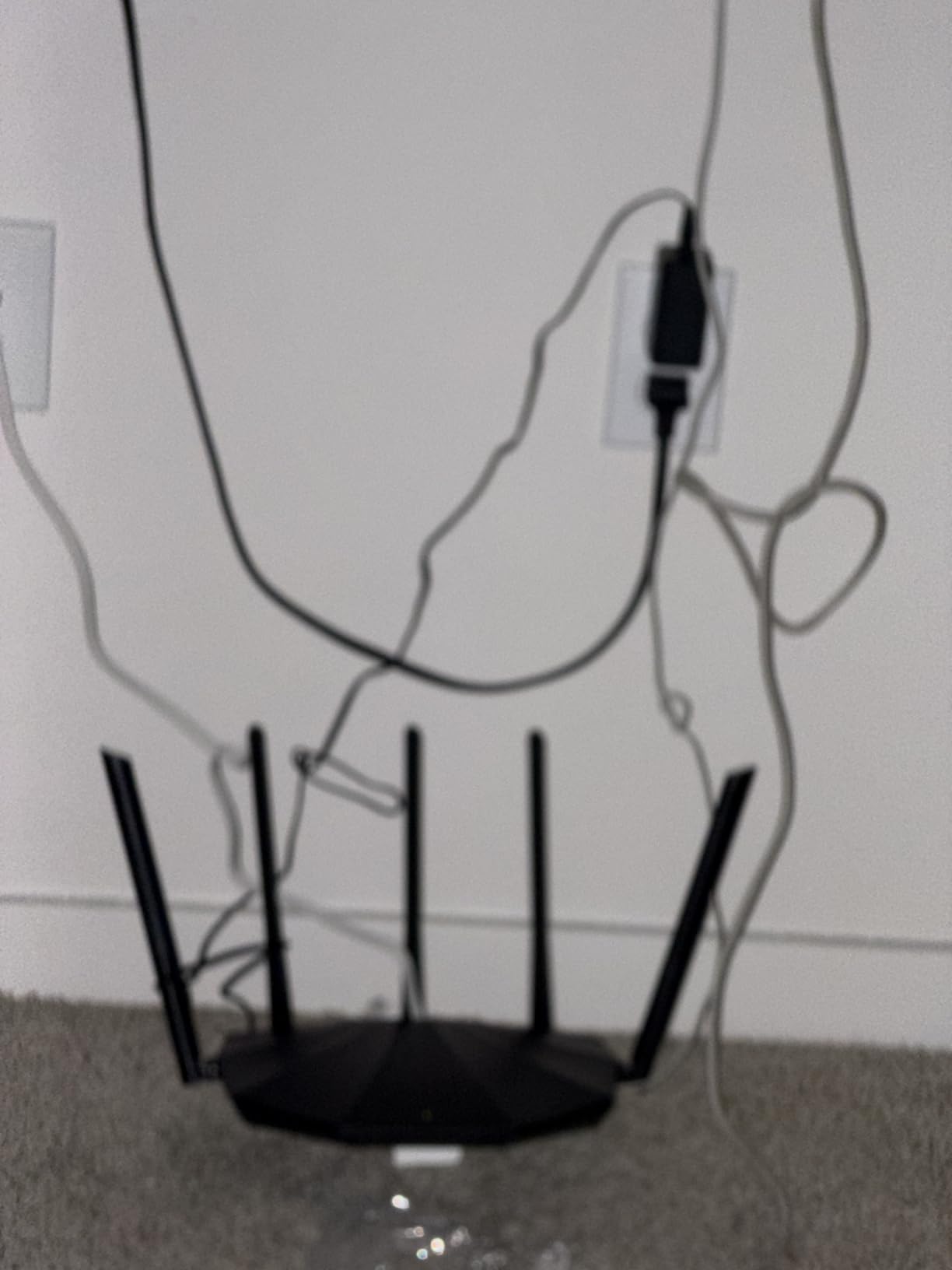 Tenda WiFi 6 Router for Home, AX1500 Dual Band Gigabit Router for Wireless Internet, Long Range Coverage with 5 * 6dBi High-Gain Antennas, 4 Gigabit Ports, Support WPA3, IPv6, Parental Control (RX2Pro) customer photo 2
