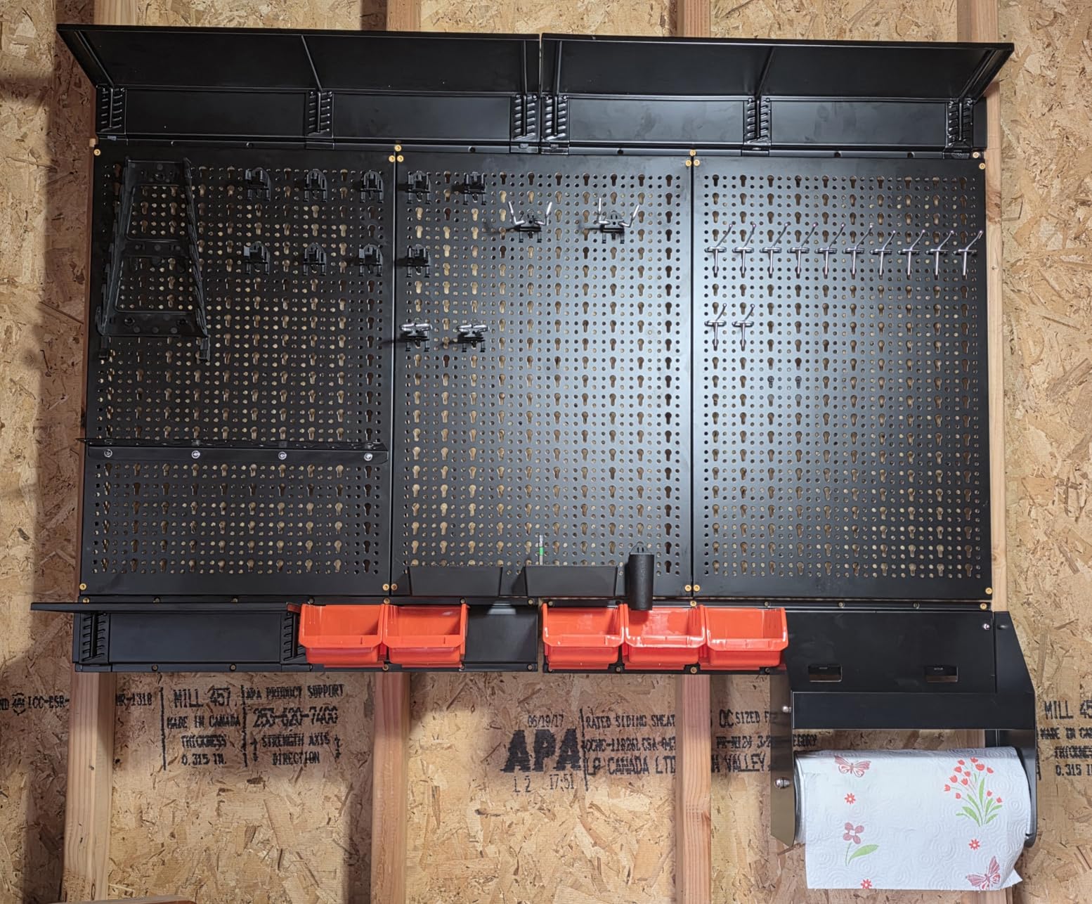 TORACK Metal Pegboard Wall Organizer 4ft Wide, Tool Storage Pegboard System for Garage with Accessories, Wall Mount Storage Bins, Shelves, Peg board Tool Organizer Kit for Workbench(Black) customer photo 2
