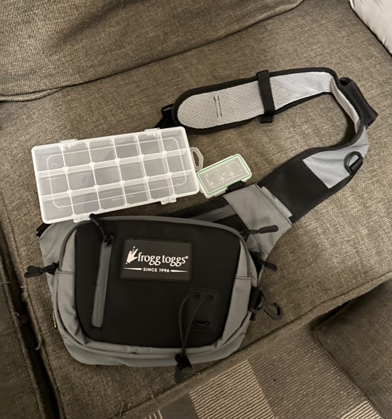 FROGG TOGGS Flats Sling Pack, Easy Hands-Free Tackle Storage Bag with Built-in Rod Support customer photo 1