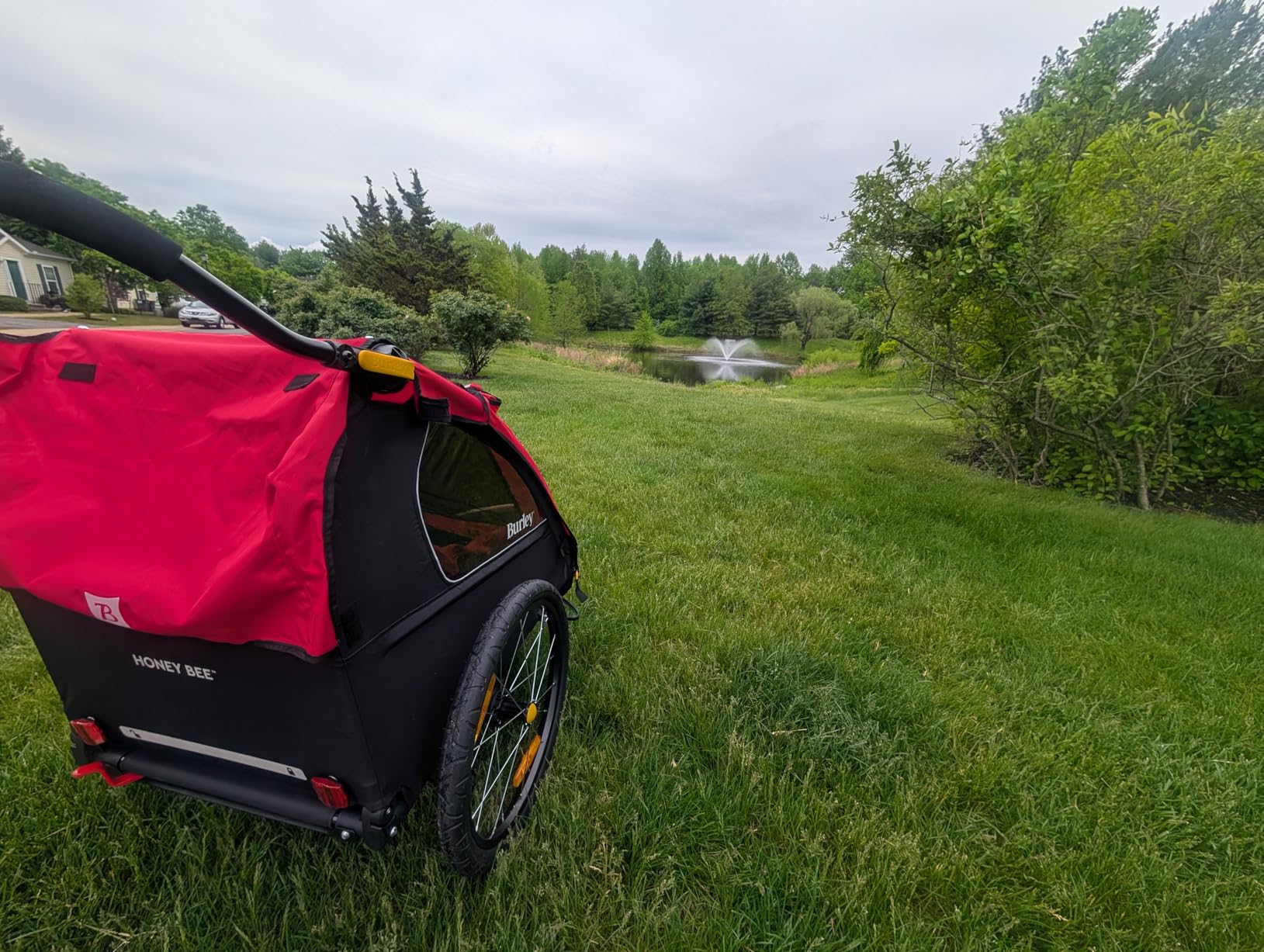 Burley Honey Bee, 2 Seat Kids Bike Trailer & Stroller customer photo 2
