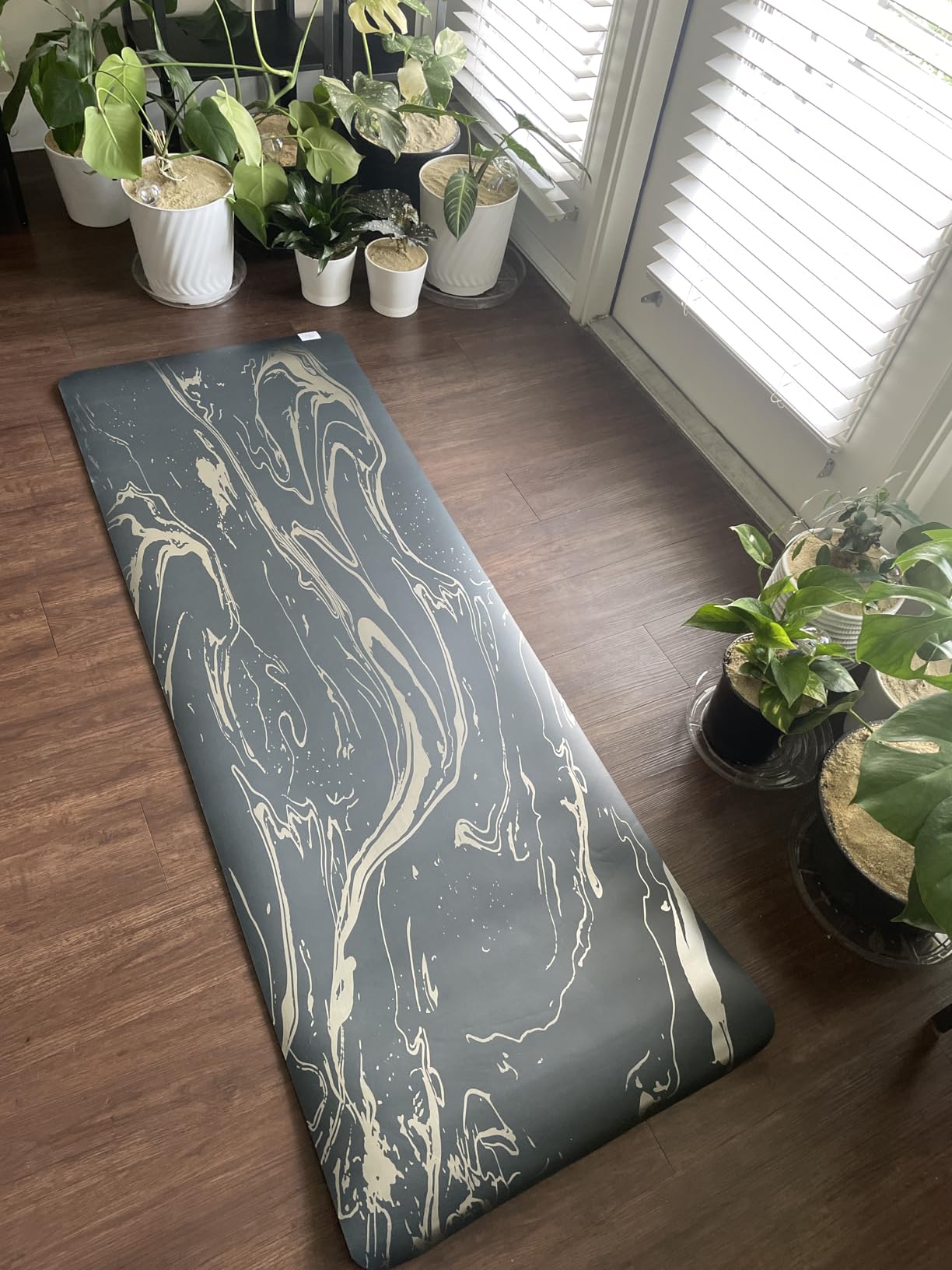 Gaiam Dry-Grip Yoga Mat - 5mm Thick Non-Slip Exercise & Fitness Mat for Standard or Hot Yoga, Pilates customer photo 1
