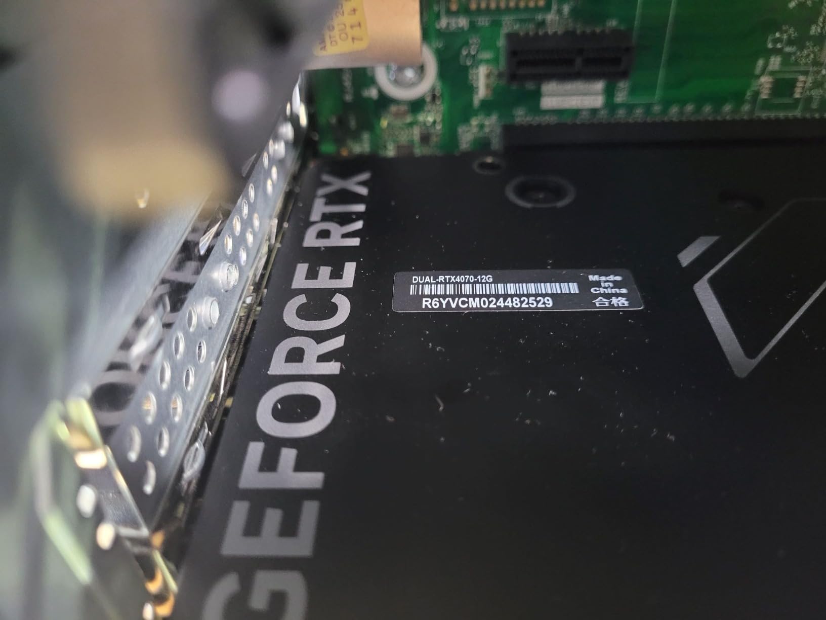 ASUS Dual GeForce RTX 4070 12GB GDDR6X, IP5X, Auto-Extreme Technology, 144-Hour Validation Program, HDMI 2.1a, DP 1.4a customer photo 1