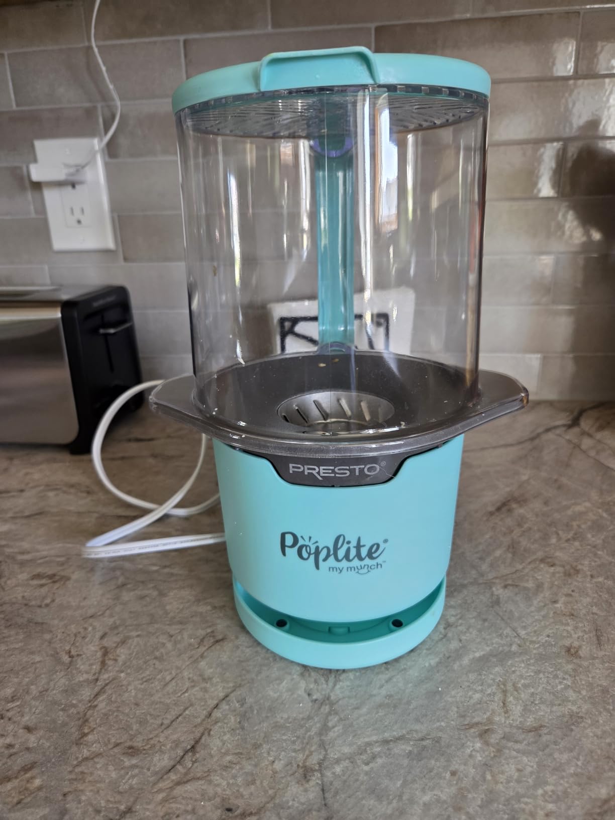 Presto 04811 PopLite My Munch Hot Air Popcorn Popper - Personal Sized, Built-In Serving Bowl, Compact Design, 8 Cups, Blue customer photo 1