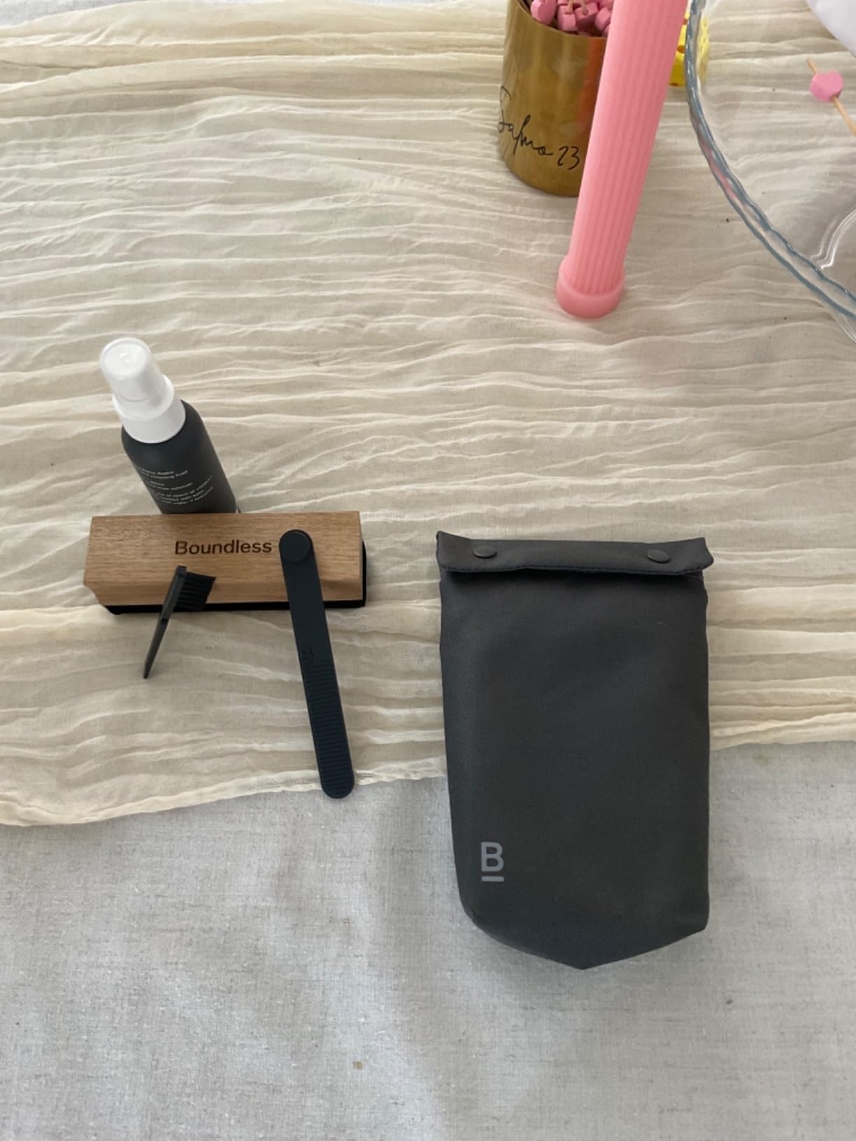 Boundless Audio Vinyl Record Cleaning Kit - 5-in-1 Vinyl Cleaning Kit Includes Velvet Record Brush, Stylus Cleaner, Cleaner Solution, Nylon Brush & Storage Bag customer photo 1