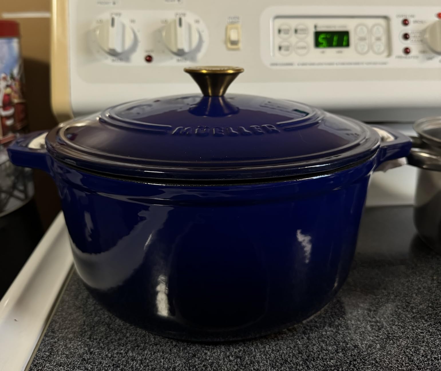 Mueller DuraCast 6 Quart Enameled Cast Iron Dutch Oven Pot with Lid, Sourdough Bread Baking, PFOA-Free, 500F Oven Safe - All Cooktops incl. Induction, Braising & Slow Cooking, Emerald customer photo 1