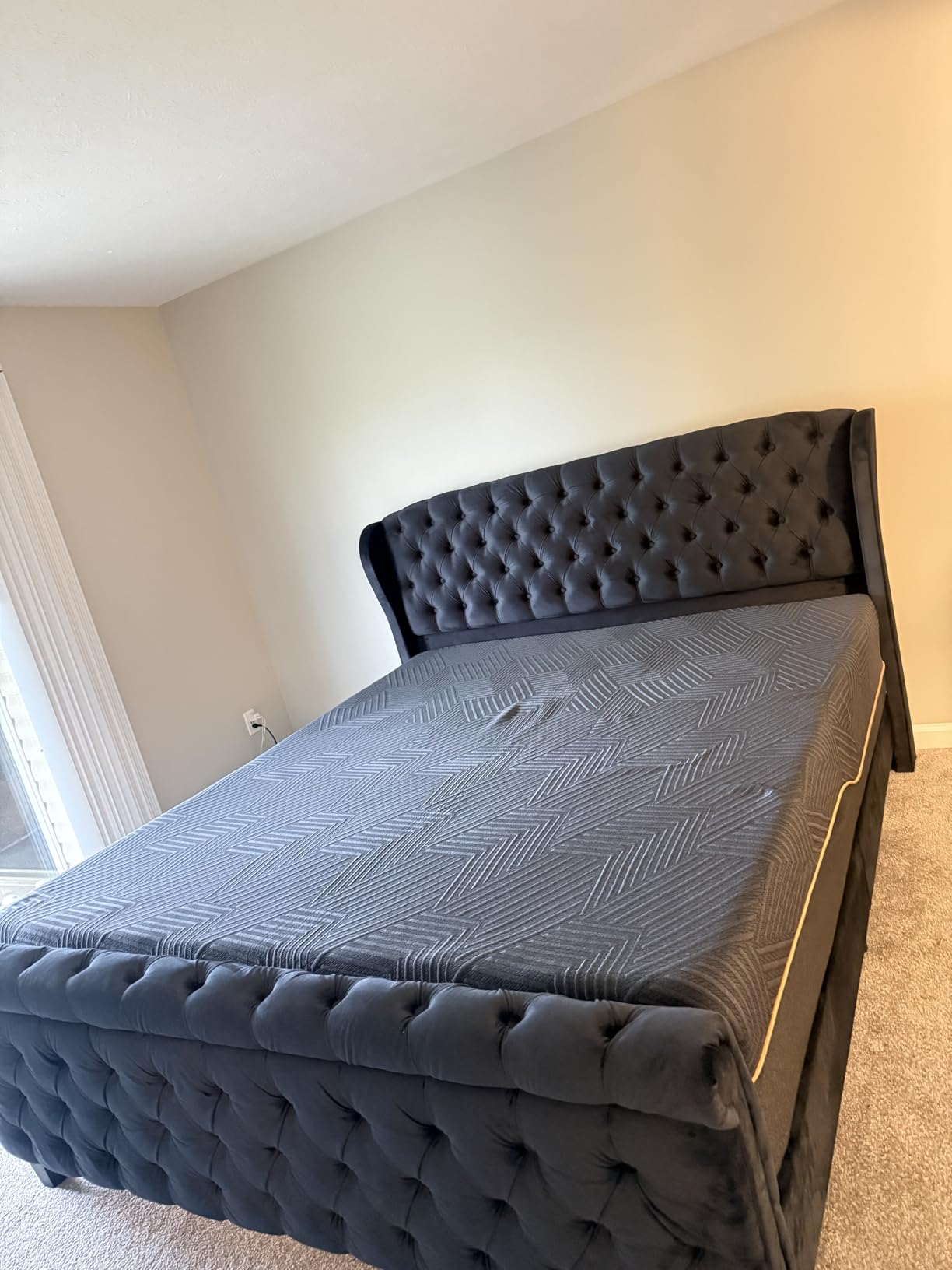MLILY EGOHOME 14''Hybrid Queen Mattress,Memory Foam Pocket Spring Mattress with Cooling Cover,Bed in a Box,CertiPUR-US Certified,Targeted Support Pressure Relief,60''x80''x14'' Black customer photo 2
