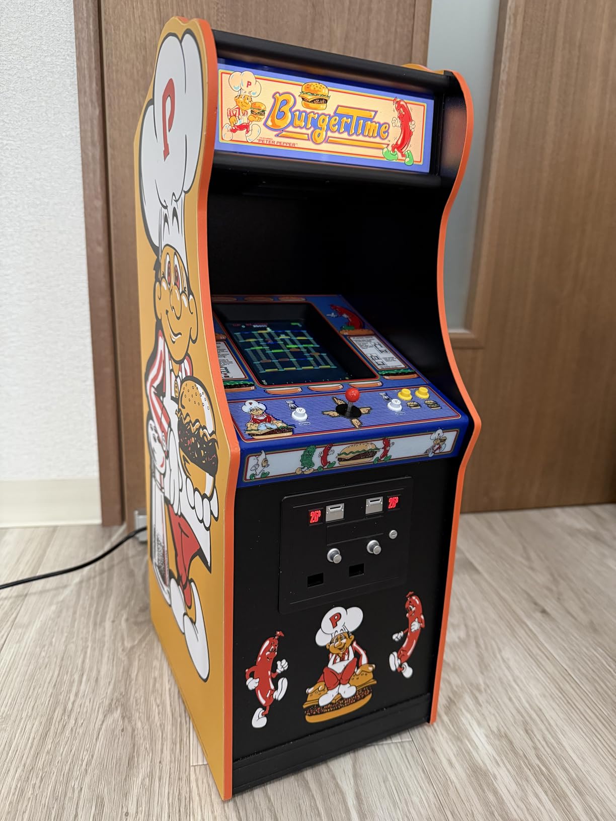 Numskull Quarter Arcades TMNT Turtles in Time Collector's Edition Mini Arcade - 1/4 Scale Authentic Wooden Replica, Original ROM, Rechargeable Battery & 3W Speakers for Retro Enthusiasts customer photo 2