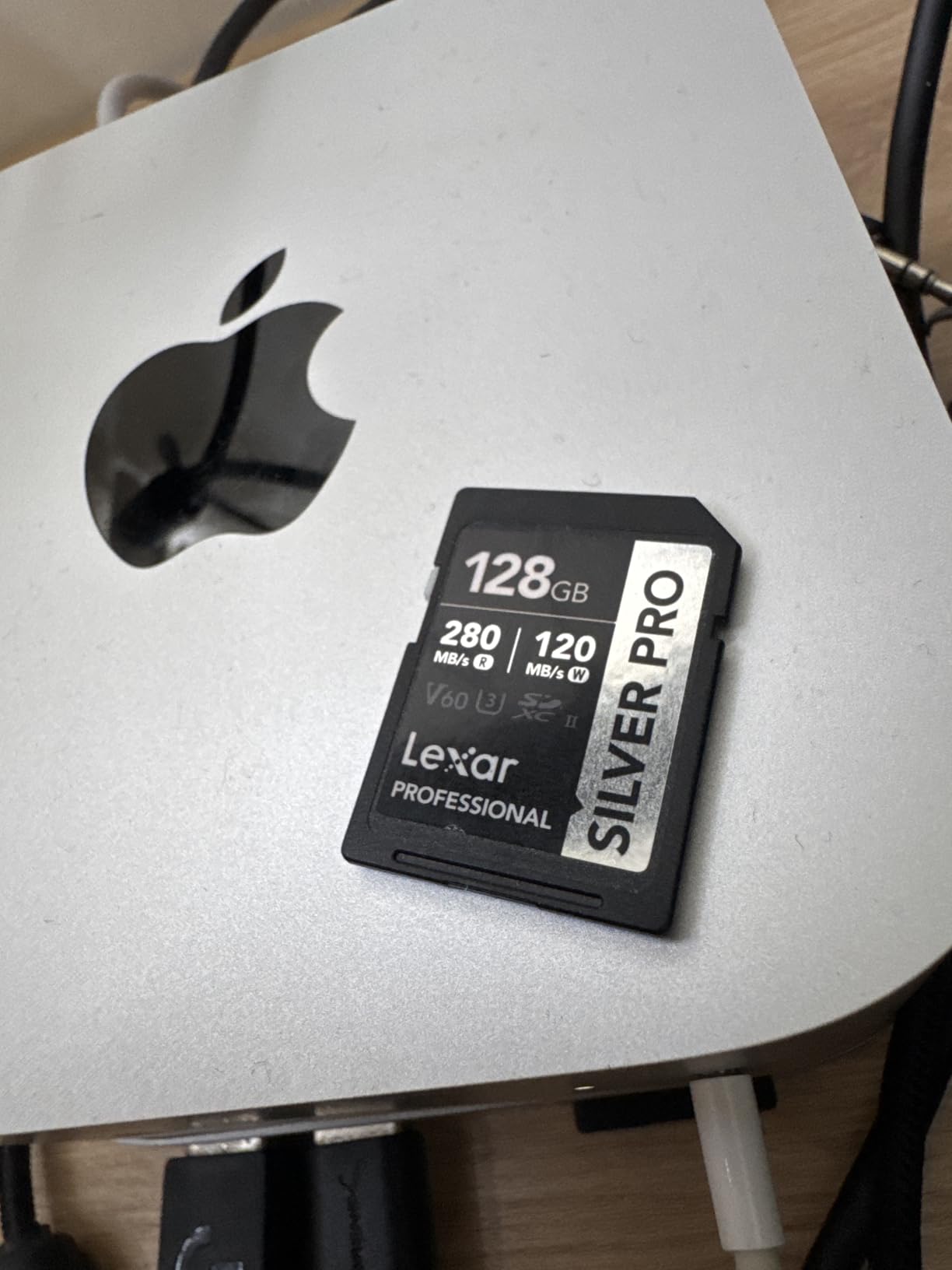 Lexar 128GB Professional SILVER PRO SD Card, UHS-II, C10, U3, V60, Full HD, 4K, Up To 280MB/s Read SDXC Memory Card, for Professional Photographer, Videographer, Enthusiast (LSDSIPR128G-BNNNU) customer photo 1