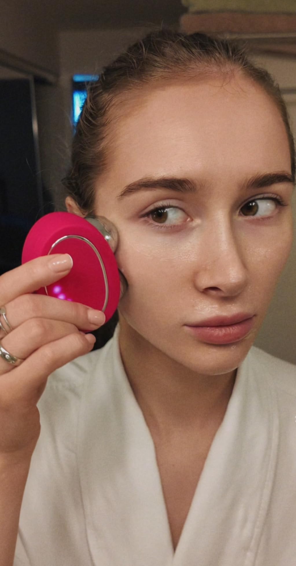 FOREO Bear 2 Advanced Lifting Toning Microcurrent Facial Device -Face Sculpting Tool - Firm & Contour - Non-Invasive - Increases Skin Care Absorption - Evergreen customer photo 2