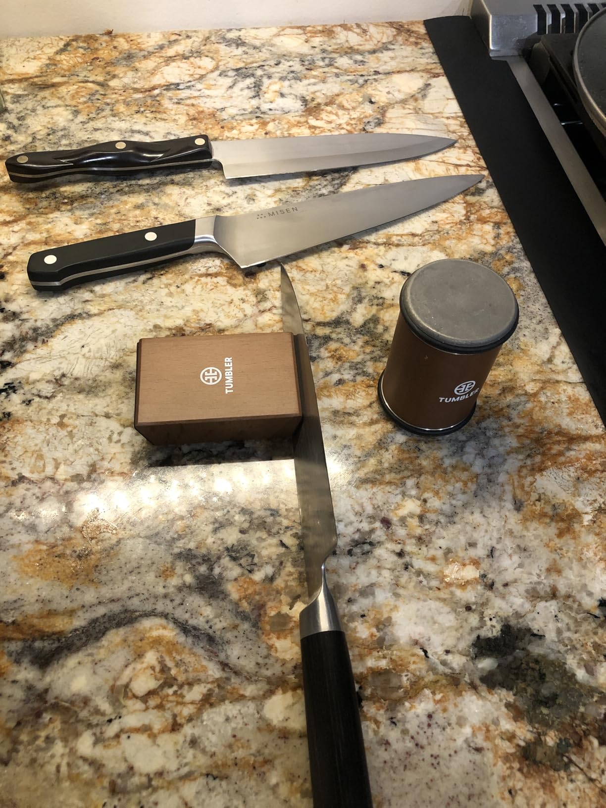 The Original Tumbler Rolling Knife Sharpener - Knife Sharpening Made Easy - Knife Sharpener Tool for Kitchen, Outdoor & Utility Knives - 15 & 20 Angles customer photo 1