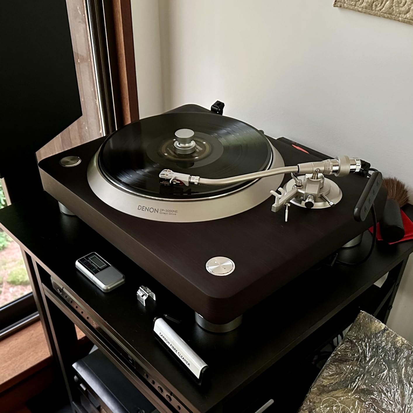 Denon DP-3000NE Fully Automatic Analog Turntable with Built-in Phono Equalizer, S-Shaped Tonearm, Hologram Vibration Analysis customer photo 1