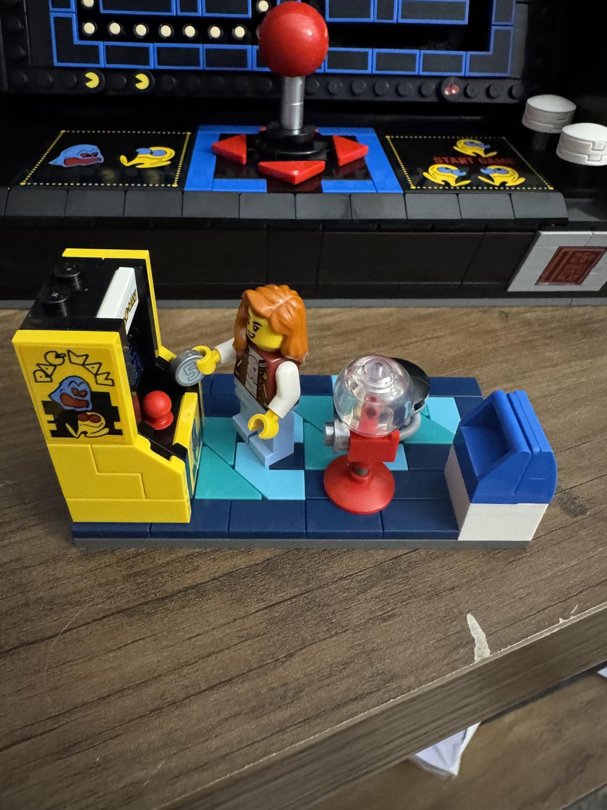 LEGO Icons PAC-Man Arcade Building Sets for Adults - Collectible Office, Shelf, or Bedroom Decor - Gifts for Men & Women - W/Moving Handle to Recreate Game - 10323 customer photo 2