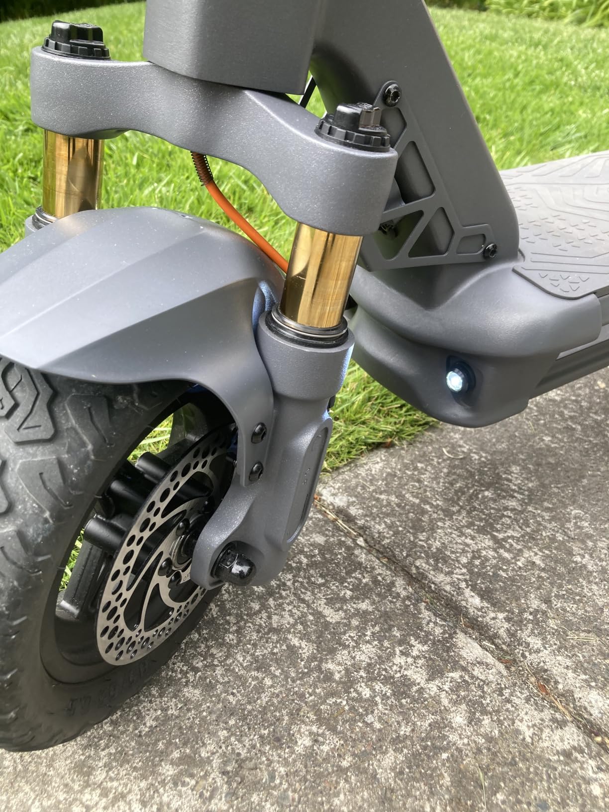 Electric Scooter for Adults, 1000-1600W Peak, Up to 25-31 MPH, 25-50 Miles Range, 220-330lb Load, Foldable E-Scooter with Damping Adjustable Full Suspensions, Turn Signals customer photo 2