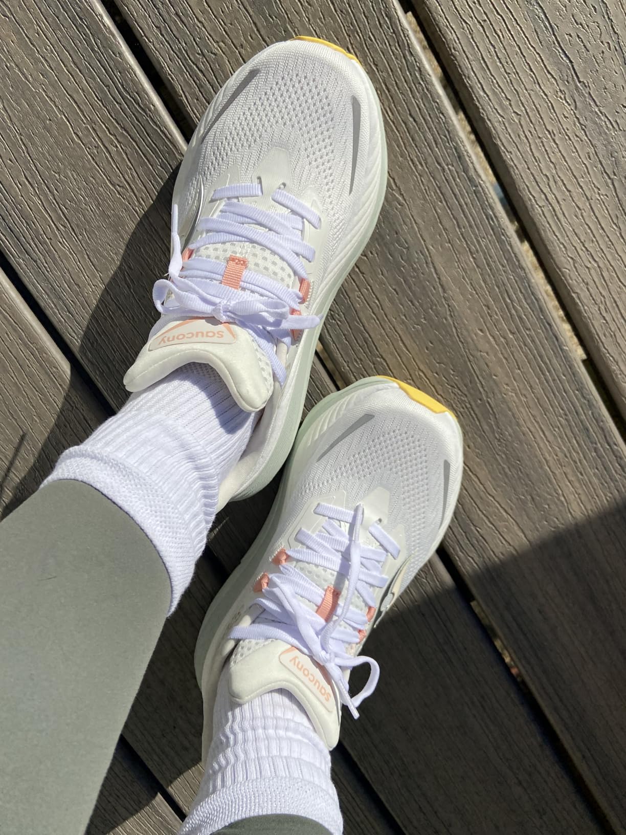 Hoka Women's Hurricane 24 Sneaker customer photo 1