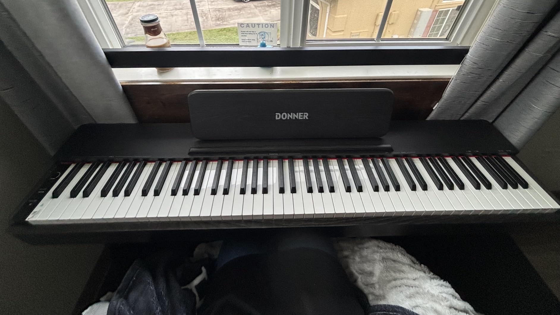 Donner OURA DDP-60 88 Key Digital Piano: Full Size Keyboard, Sensitive Touch, 8 Reverbs, Recording, 128 Voices. Includes Three Pedal, Electric Piano Keyboard for Beginners customer photo 1