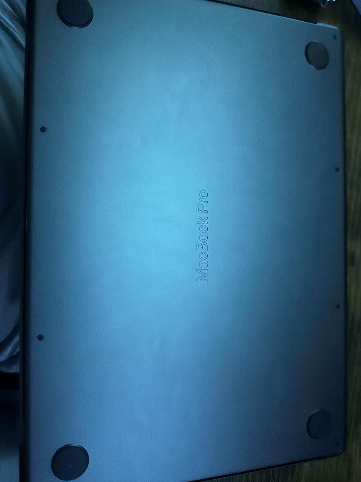 Apple 2023 14-inch MacBook Pro with M3 Pro chip, 18GB RAM, 512GB SSD, Space Black customer photo 2