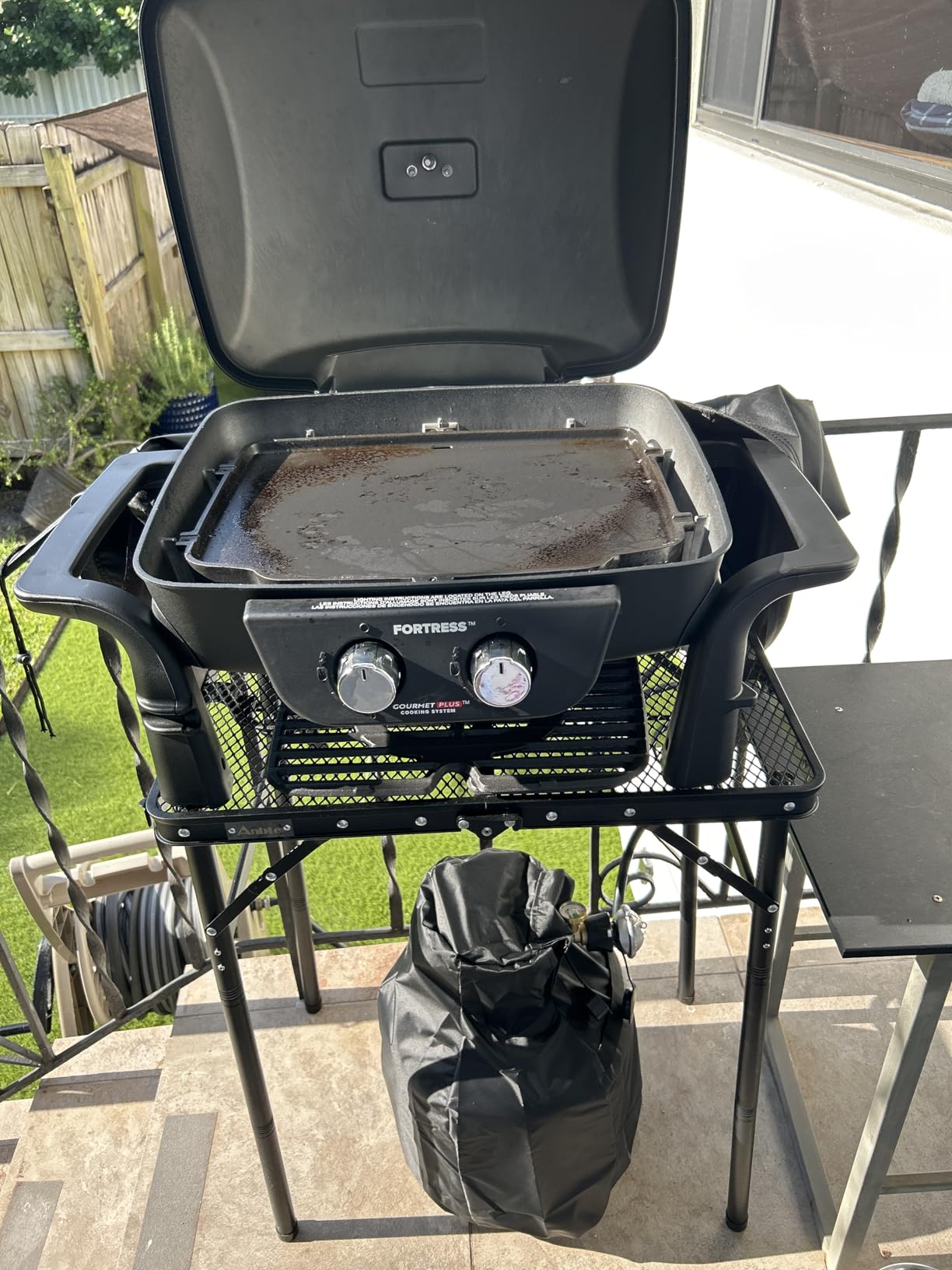 Nexgrill Fortess 2-Burner Portable Gas Grill & Griddle Combo with 263 SQ In Cooking Space, Easy Lift Handles, 13,500 BTU, 2-in-1 Small Tabletop Grill for Camping, Outdoor Cooking, and More - 820-02005 customer photo 2