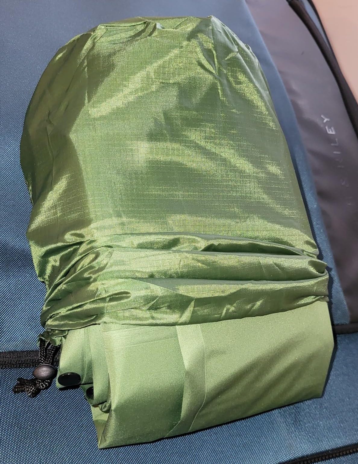 FNARMW Camping Sleeping Pad, Extra Thick 5 Inch Camping Mat with Pillow Built-in Foot Pump Inflatable Sleeping Pads Compact for Camping Backpacking Hiking Traveling Tent（Green） customer photo 2