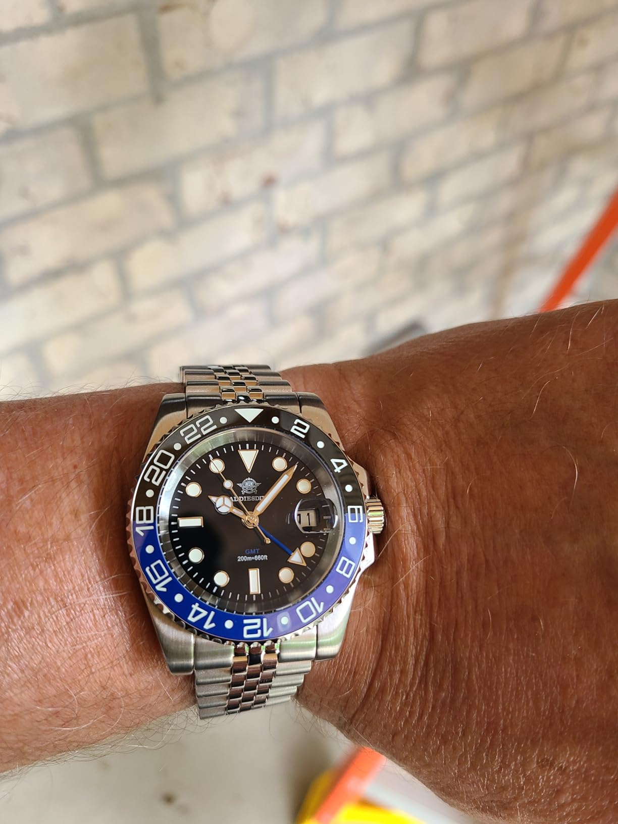 GMT Watches for Men Swiss Quartz Movement Waterproof 200 M Luminous Analog Two Tone Luxury Wrist Watch customer photo 1