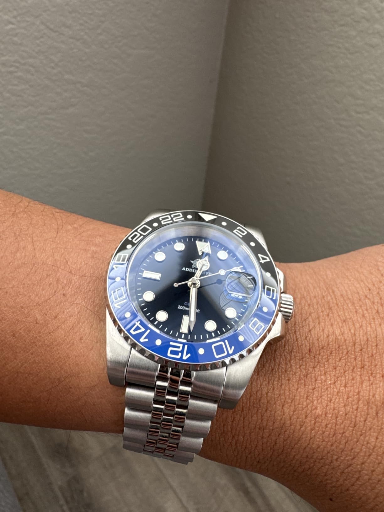 GMT Watches for Men Swiss Quartz Movement Waterproof 200 M Luminous Analog Two Tone Luxury Wrist Watch customer photo 2