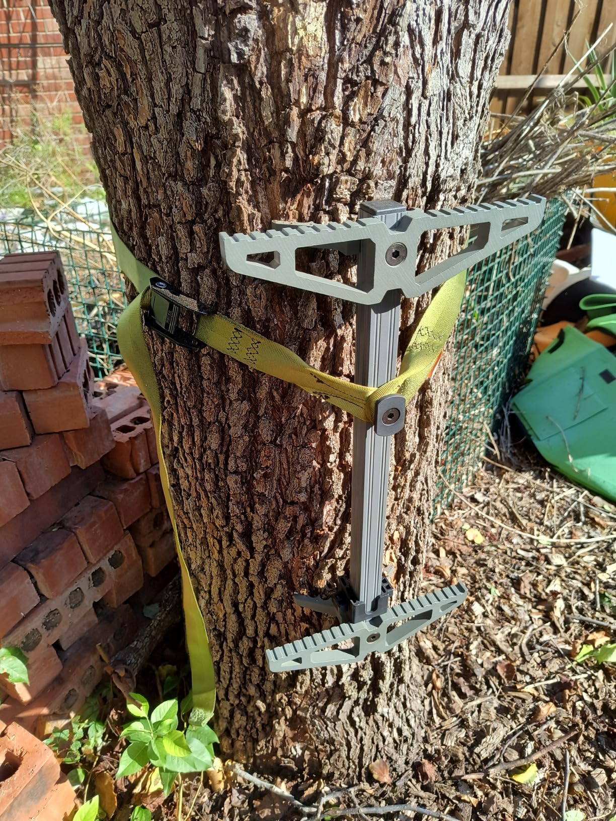 Climbing Sticks, Non-Slip Tree Step Tree Climbing Sticks for Hunting, Lightweight Aluminum Hunting Climbing Steps customer photo 2