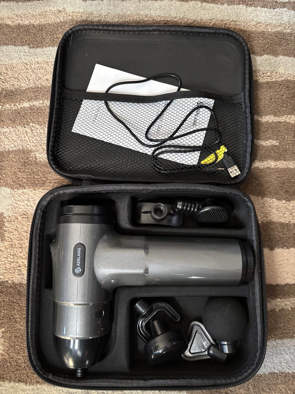 AERLANG Massage Gun, Deep Tissue Muscle Back Massage for Athletes for Pain Relief, Percussion Massager with 6 Massage Heads & 20 Speed Portable Back Massager Gun customer photo 2
