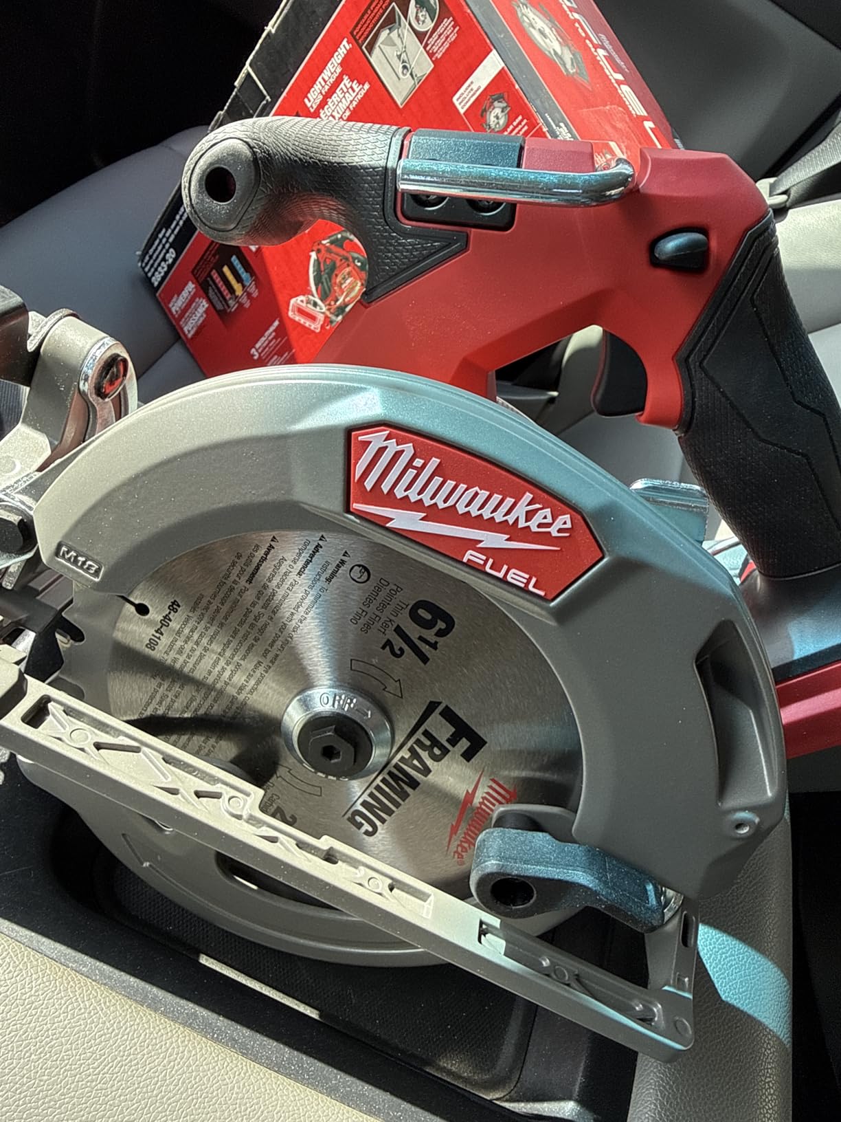 Milwaukee Electric - M18 Fuel 6-1/2 INCH Circular Saw Tool ONLY customer photo 1