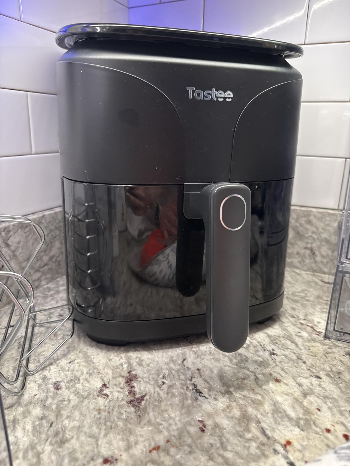 Tastee Ceramic Air Fryer, 8-in-1 Compact 5.5QT AirFryers, 450°F Digital Airfryer Dehydrator with Smart Probe, 24 Presets One-touch Cooking, In-app Recipes with Window, Dishwasher-safe & Non-stick customer photo 2