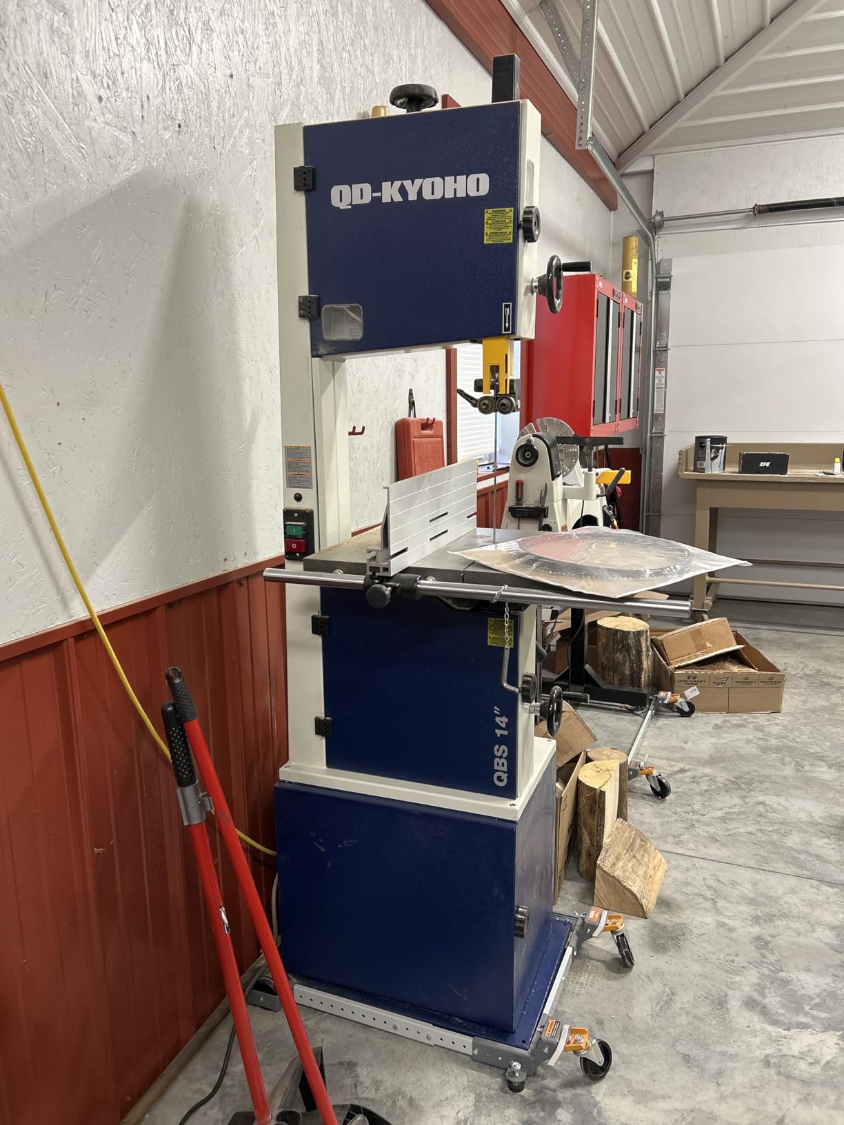 Band Saw, 10-Inch Bandsaw for Woodworking, 1515 and 3280 FPM Dual-Speed Bandsaw, 1/2 HP, 120V 5.3-Amp Motor, with Double-Sided Fence Assembly, Steel Bandsaws with Miter Gauge customer photo 2