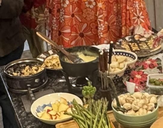 BOSKA Round Cast Iron Fondue Pot Party Pro - Durable inc. Burner and 4 Forks - for All Types of Stoves - Cheese Melts Smoothly Every Time customer photo 1