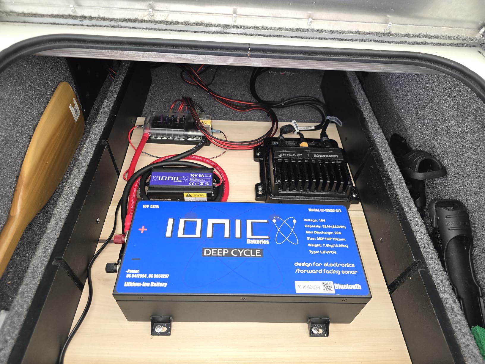 Ionic Lithium 16V 52Ah Deep Cycle Marine Battery + Charger - Lightweight LiFePO4 Battery with Bluetooth - IC-16V-EPCHP-01 customer photo 2
