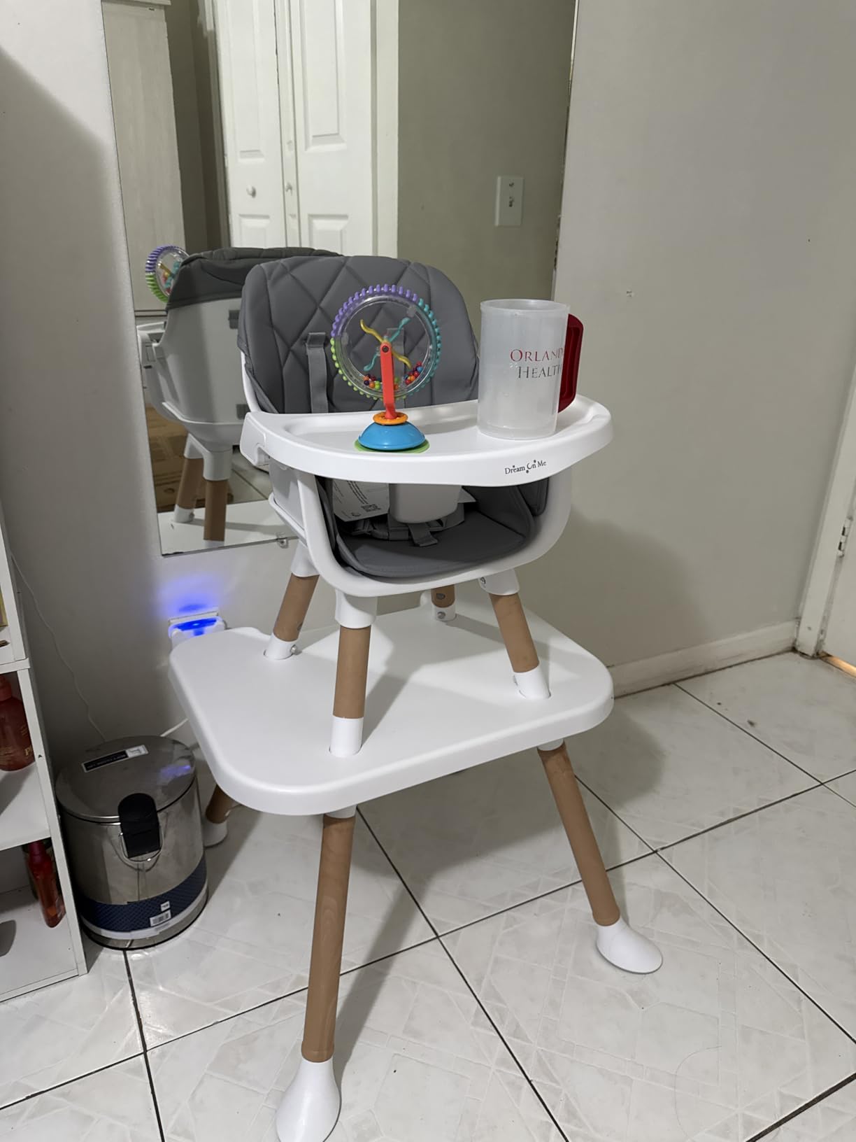 Dream On Me Luna 4-in-1 Convertible High Chair - Transforms into a Booster & Toddler Seat, Then into a Toddler Chair & Table, 5-Point Safety Harness, Adjustable Tray, Anti-Skid Padded Feet - Black customer photo 1