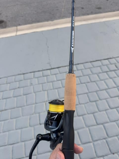 KastKing ReKon Saltwater Fishing Rod and Reel Combo, Graphite Blank, Zirconia Rings, NyliTech Frame & Rotor, EVA Handle, Uplock Reel Seat customer photo 1