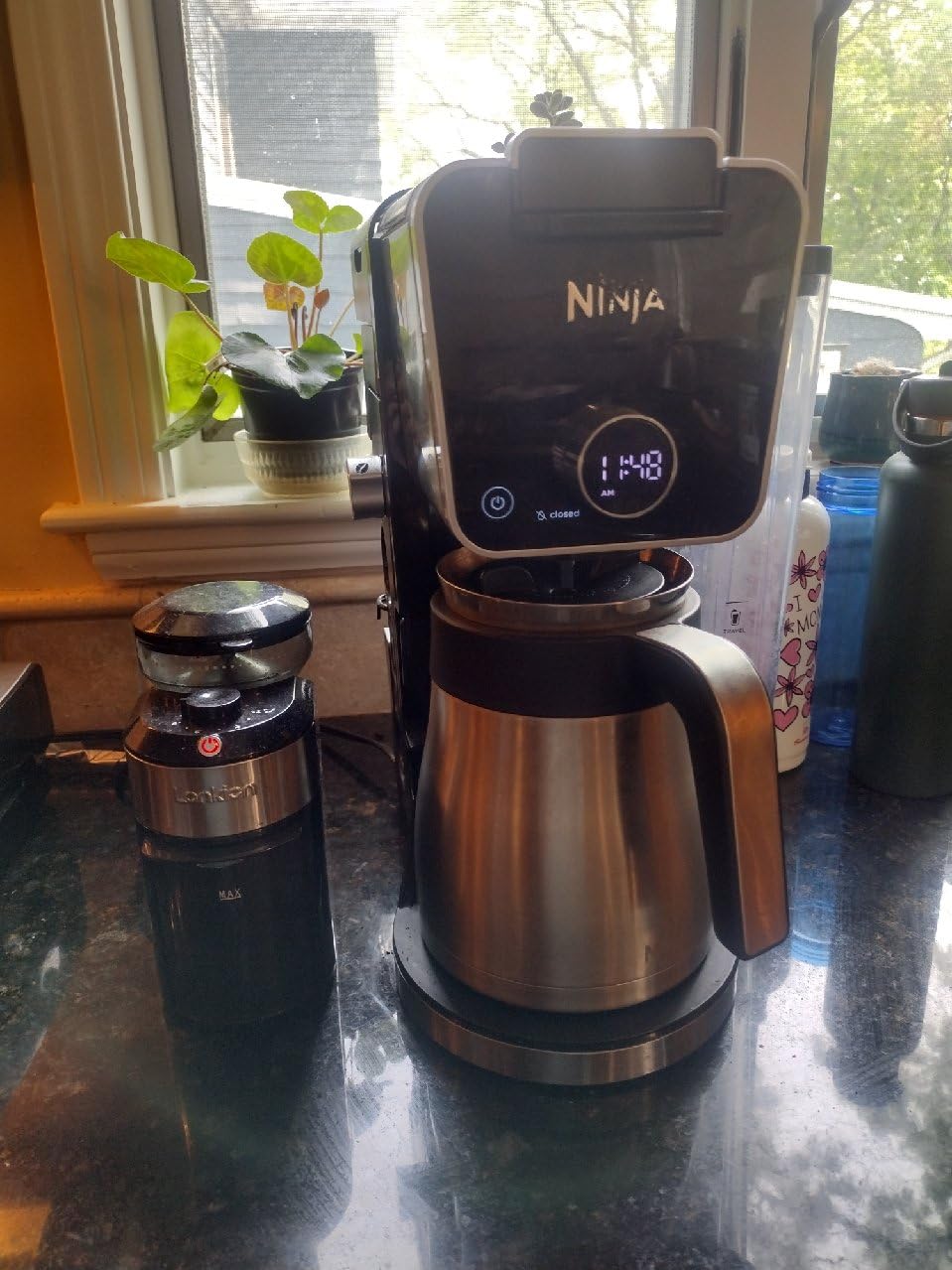 Lonkion Burr Coffee Grinder Electric - Adjustable Burr Grinder with 28 Precise Grind Settings for 12 Cups - Coffee Grinders for Home Use - Professional Coffee Bean Grinder - Stainless Steel customer photo 1