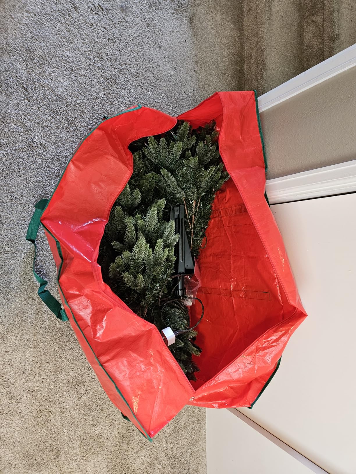 Cosy Family 7.5 ft Christmas Tree Storage Bag - Durable Heavy Duty Extra Large Artificial Xmas Holiday Tree Bag with Reinforced Handles and Dual Zippers Wide Opening - Red customer photo 2
