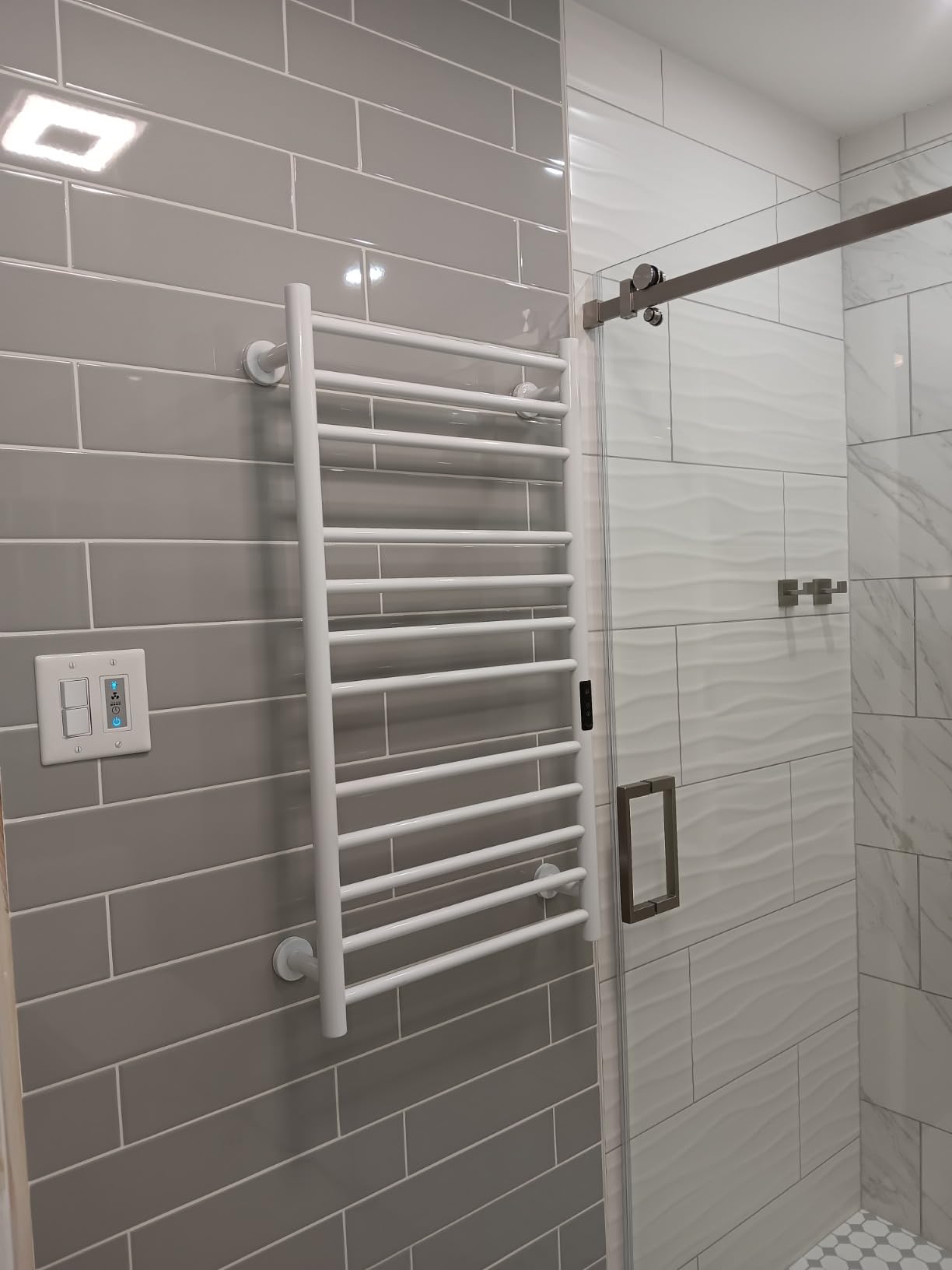 Poloma Wall Mounted Towel Warmer Rack for Bathrooms, Electric Heated Towel Rack Heater, Stainless Steel 12 Bars, White customer photo 1