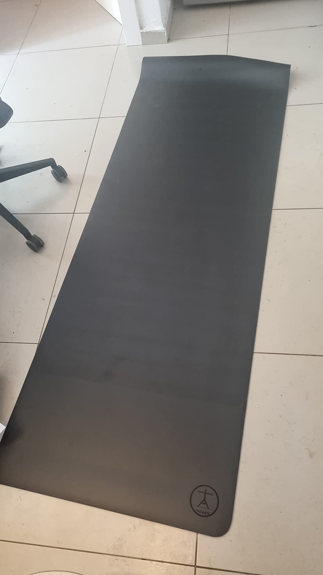 Tatago Hot Yoga Mat Non Slip-Professional Grade Natural Rubber Yoga Mat, Nonslip for Hot and Sweaty Classes customer photo 2