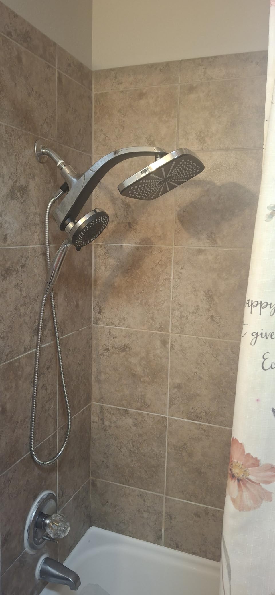 High Pressure Rain Shower Head: Upgrade Shower Heads with Handheld Spray Combo with Fixed Showerhead and 10 Sprays Handheld Shower Head, Detachable Showerheads Built-in Magnetic Docking and Power Jets customer photo 1